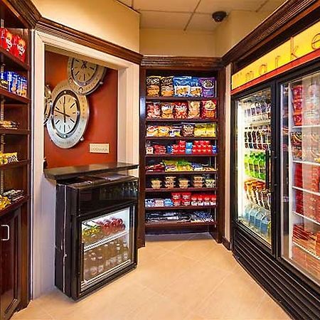 Residence Inn Arlington Pentagon City Restaurant photo