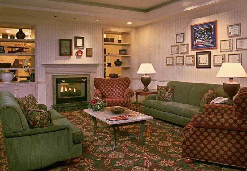 Residence Inn Arlington Pentagon City Exterior photo