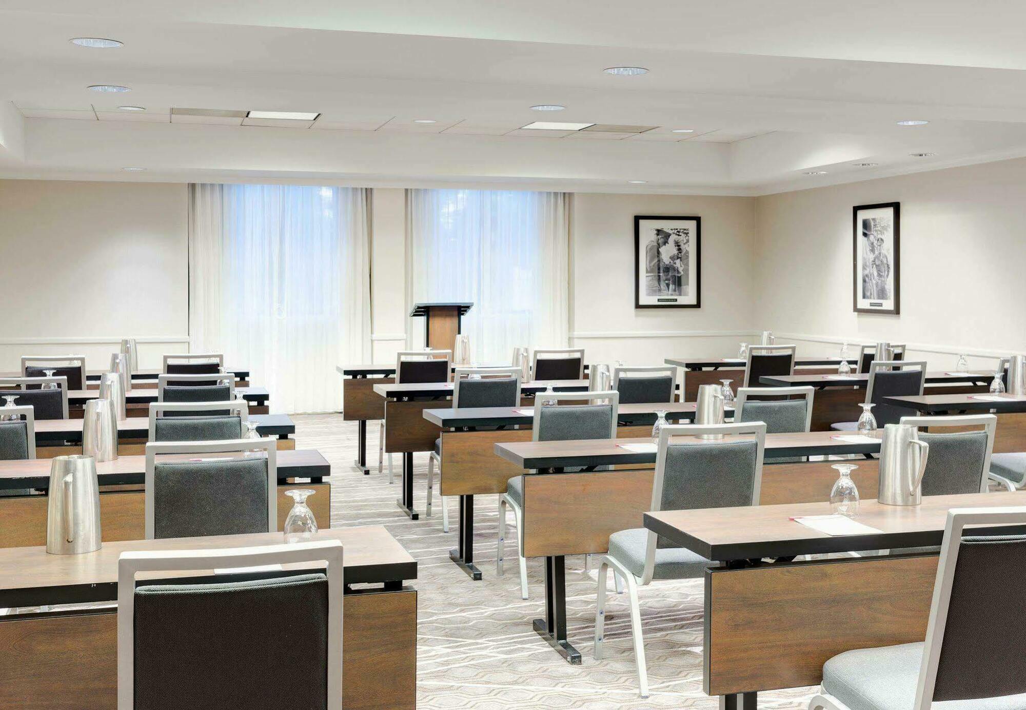 Residence Inn Arlington Pentagon City Exterior photo